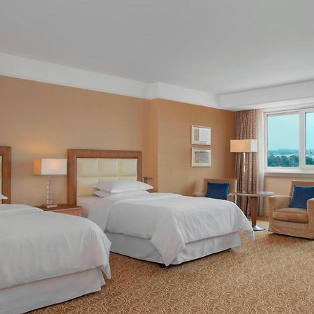 Sheraton Club Des Pins Resort Bagian luar foto
