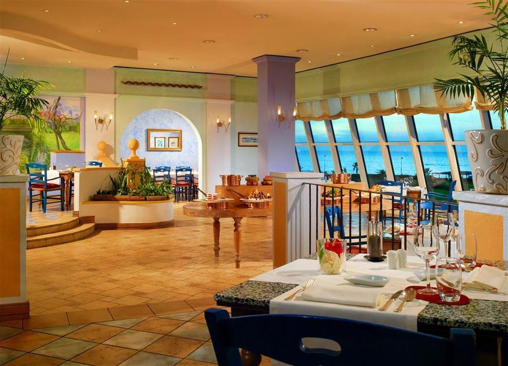 Sheraton Club Des Pins Resort Bagian luar foto
