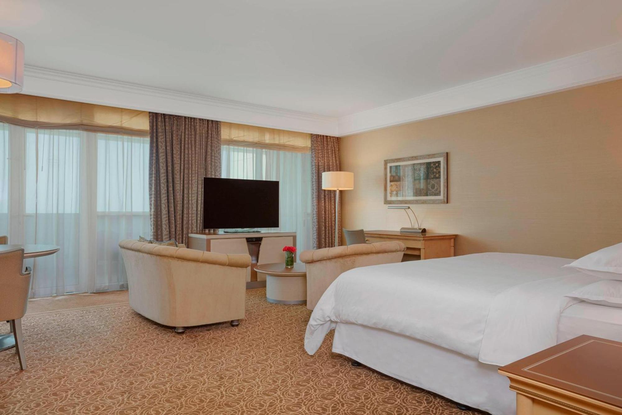Sheraton Club Des Pins Resort Bagian luar foto