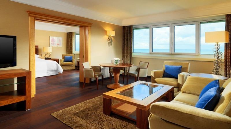 Sheraton Club Des Pins Resort Bagian luar foto