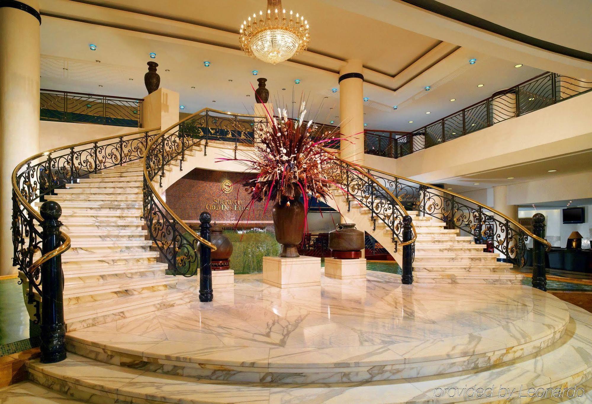 Sheraton Club Des Pins Resort Bagian luar foto