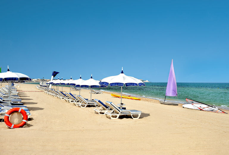 Sheraton Club Des Pins Resort Bagian luar foto